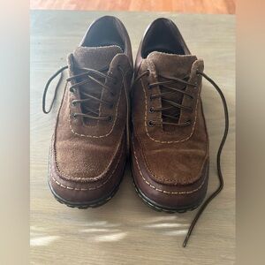 Men’s born dress shoes